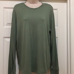 EUC Sweat Tailor Bamboo Long Sleeves Tee Size M